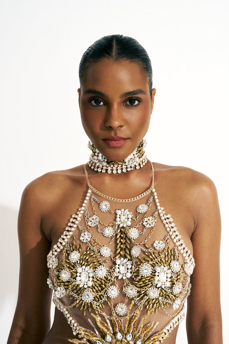 chocker pedraria desfile