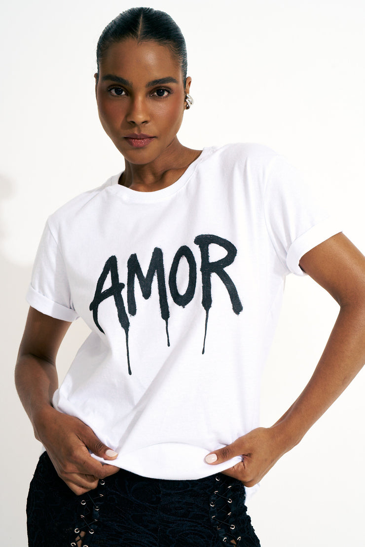 Tee AMOR Fundo Branco