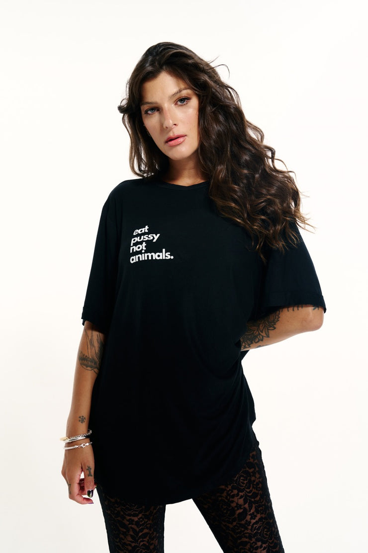 Camiseta Eat pussy Not animals