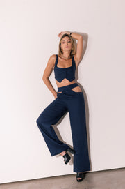 ⁠⁠Calça Alfaiataria com Abertura Cós