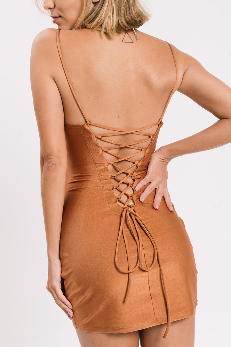 Vestido Mini Lycra Piercing