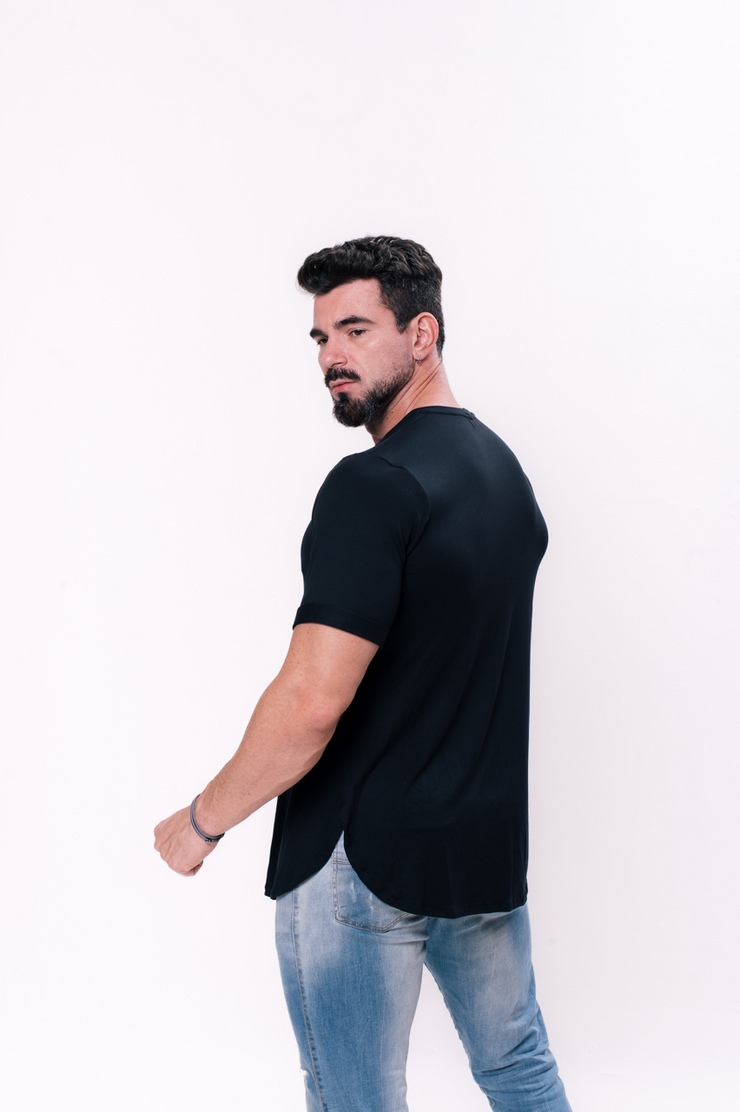 Tee Eco Barra Redonda Masculina Preta