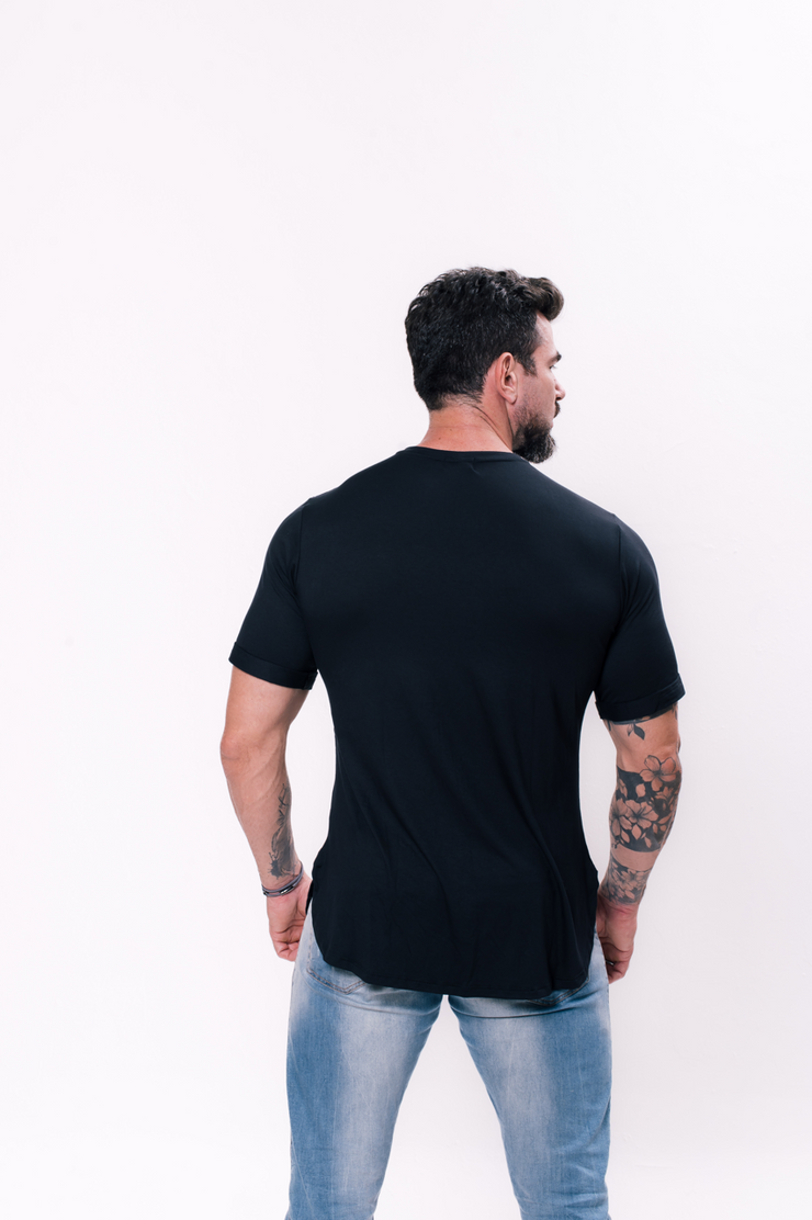 Tee Eco Barra Redonda Masculina Preta