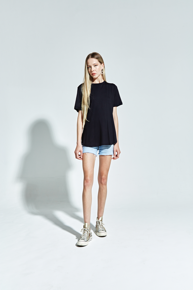 Tee Eco Barra Redonda Feminina Preta