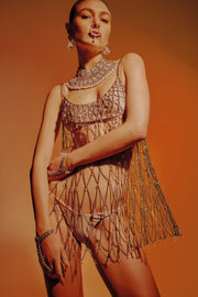 Vestido de Correntes e Cristais